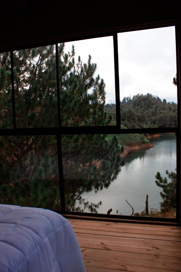 Cabanas Refugio Himalaya Guatape Exterior photo